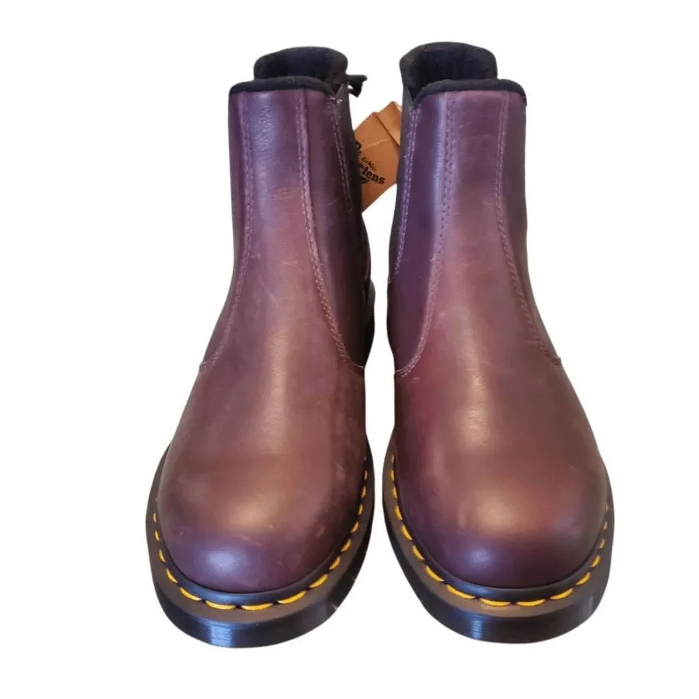 NWT Dr. Martens 2976 WarmWair Chelsea Boots  Brown Leather M 8, W 9.  NO BOX